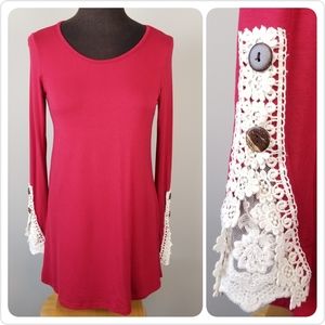 Lace long-sleeved red tunic Mon Ami top